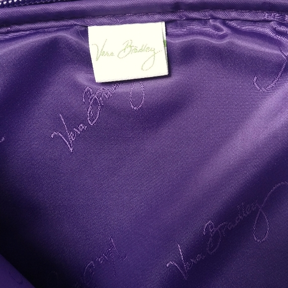 H.P. Vera Bradley Tablet and E-Reader Case - Picture 3 of 6